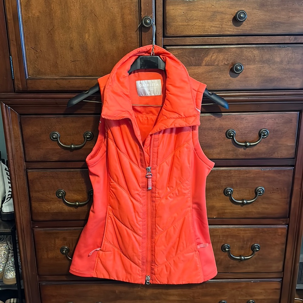 Athleta red vest